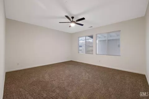 5130 Blue Brook Way, Bakersfield, CA 93313 photo 19