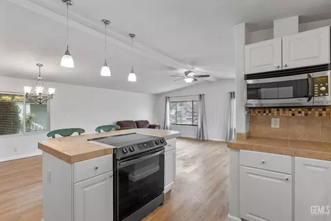 14556 E Tehachapi Blvd #122, Tehachapi, CA 93561 photo 9