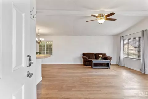 14556 E Tehachapi Blvd #122, Tehachapi, CA 93561 photo 2
