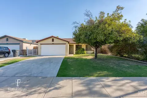227 Misty Meadow Dr, Bakersfield, CA 93308