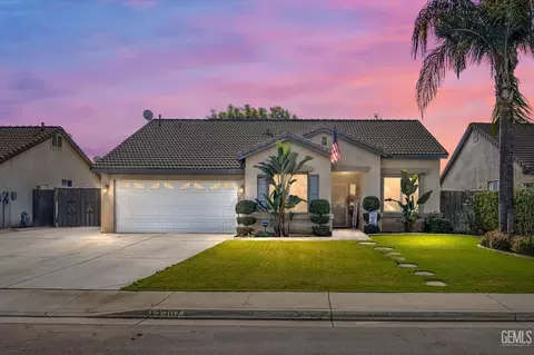12307 Zion Ct, Bakersfield, CA 93312