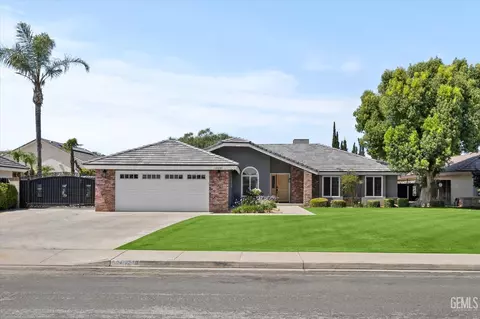 13240 Blodget Ave, Bakersfield, CA 93314