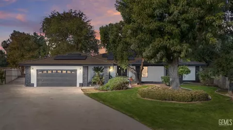7916 Las Cruces Ave, Bakersfield, CA 93309
