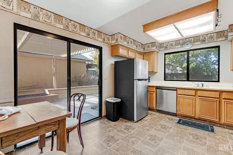 Kitchen - 1112 Fairview Rd, Bakersfield, CA 93307 photo 1 of 3