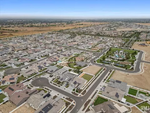 14717 Coyle Cir, Bakersfield, CA 93311 photo 34