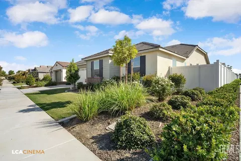 14717 Coyle Cir, Bakersfield, CA 93311 photo 3