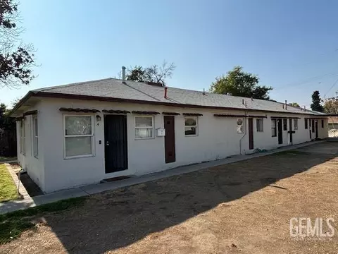 213 Oildale Dr, Bakersfield, CA 93308