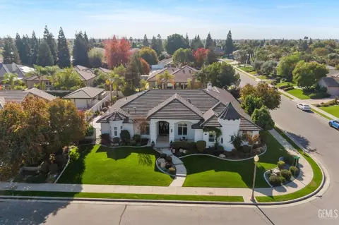 11911 Crockett Ct, Bakersfield, CA 93312
