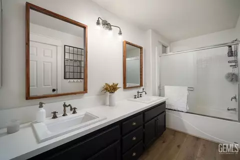 10102 Roehampton Ave, Bakersfield, CA 93312 photo 20
