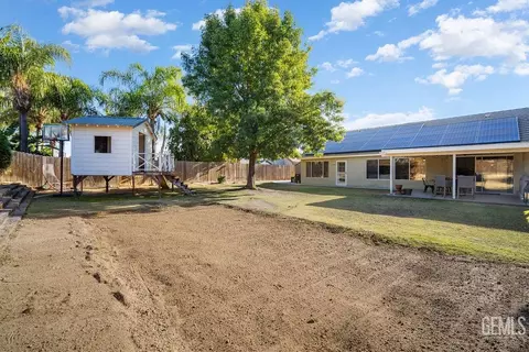 10102 Roehampton Ave, Bakersfield, CA 93312 photo 26