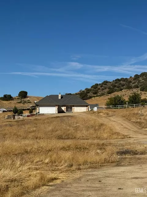 34767 Meadow View Ln, Caliente, CA 93518 photo 1