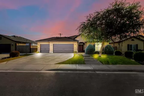 10603 Avenida Frasca Dr, Bakersfield, CA 93311