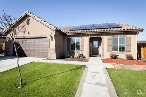 Exterior - 6016 Fire Opal Dr, Bakersfield, CA 93313 photo 2 of 5