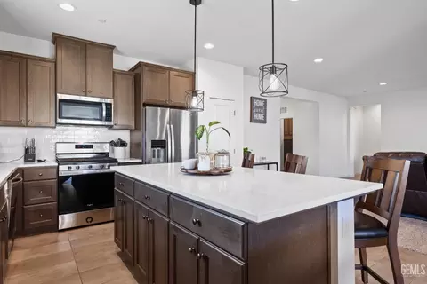 12110 Burnham St, Bakersfield, CA 93311 photo 7