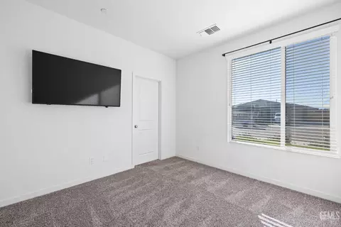 12110 Burnham St, Bakersfield, CA 93311 photo 35