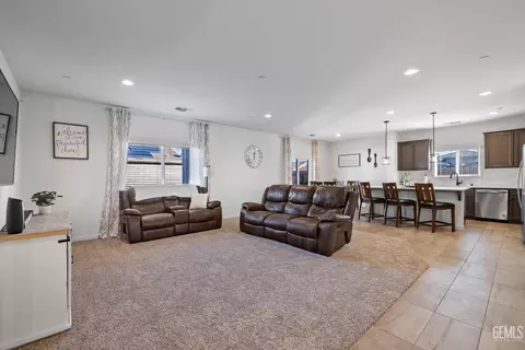 12110 Burnham St, Bakersfield, CA 93311 photo 20