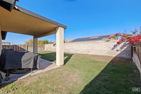 12110 Burnham St, Bakersfield, CA 93311 photo 43