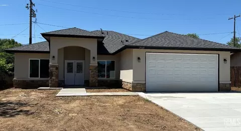 Exterior - 21641 Golden Hills Blvd, Tehachapi, CA 93561 photo 1 of 4