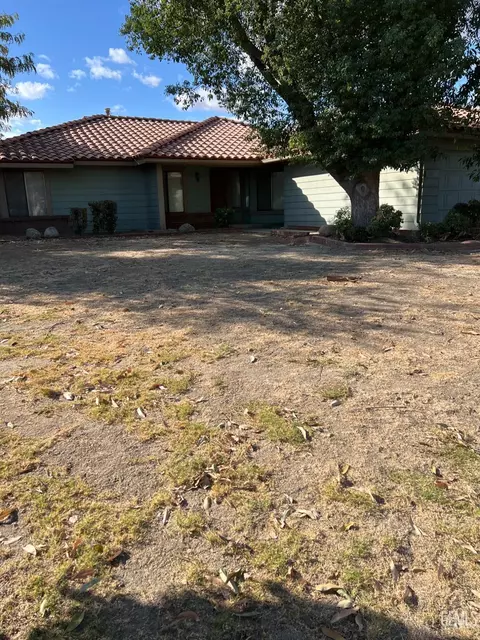 13609 Warrenton Ave, Bakersfield, CA 93314