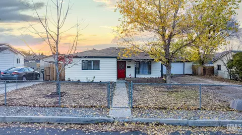 905 Black Oak Dr, Tehachapi, CA 93561 photo 1