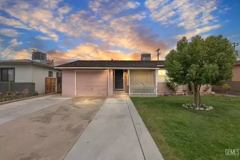342 C St, Wasco, CA 93280