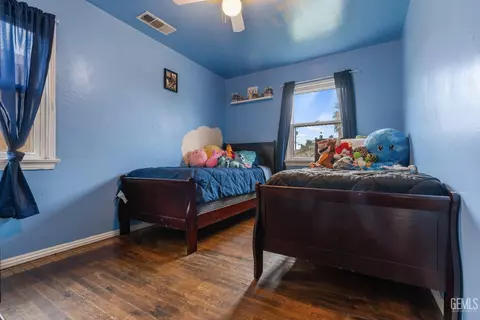Bedroom - 342 C St, Wasco, CA 93280 photo 1 of 3