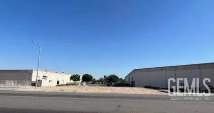 2363 E Brundage Ln, Bakersfield, CA 93307