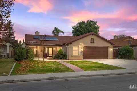 5408 Silvergate St, Bakersfield, CA 93313
