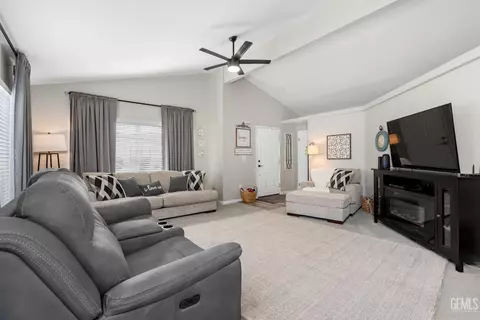 600 S Dennison Rd #19, Tehachapi, CA 93561 photo 7