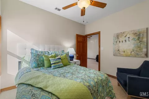Bedroom - 28701 Silverberry Ct, Keene, CA 93531 photo 11 of 11