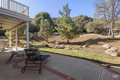 Other - 28701 Silverberry Ct, Keene, CA 93531 photo 8 of 11