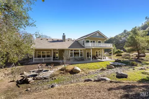 Exterior - 28701 Silverberry Ct, Keene, CA 93531 photo 10 of 14