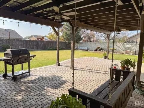 5715 Biddeford St, Bakersfield, CA 93313 photo 22
