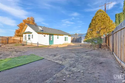 20404 Sierra Ave, Tehachapi, CA 93561 photo 18