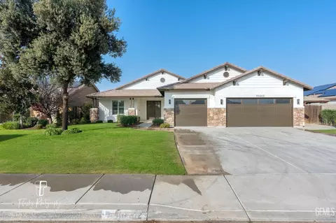 10602 Midge Dr, Bakersfield, CA 93314