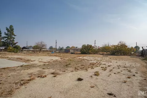 27509 Pine St, Taft, CA 93268 photo 31
