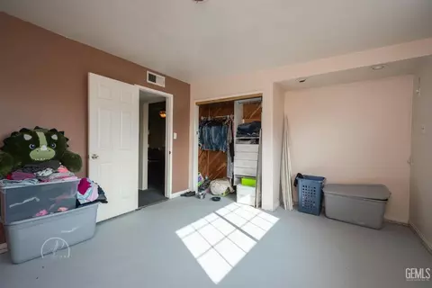 27509 Pine St, Taft, CA 93268 photo 15