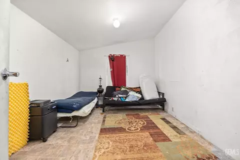 302 Crystal St, Taft, CA 93268 photo 23