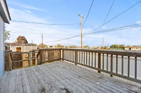 302 Crystal St, Taft, CA 93268 photo 24