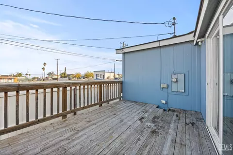 302 Crystal St, Taft, CA 93268 photo 26