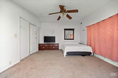 302 Crystal St, Taft, CA 93268 photo 17
