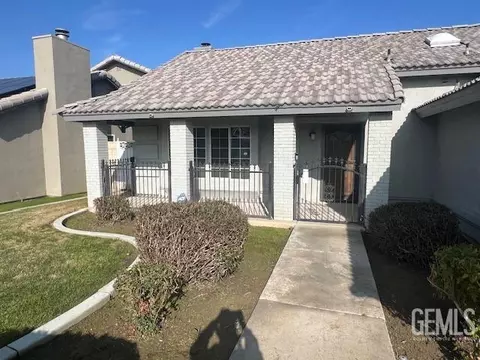 Exterior - 1932 Cherrytree Way, Wasco, CA 93280 photo 2 of 3