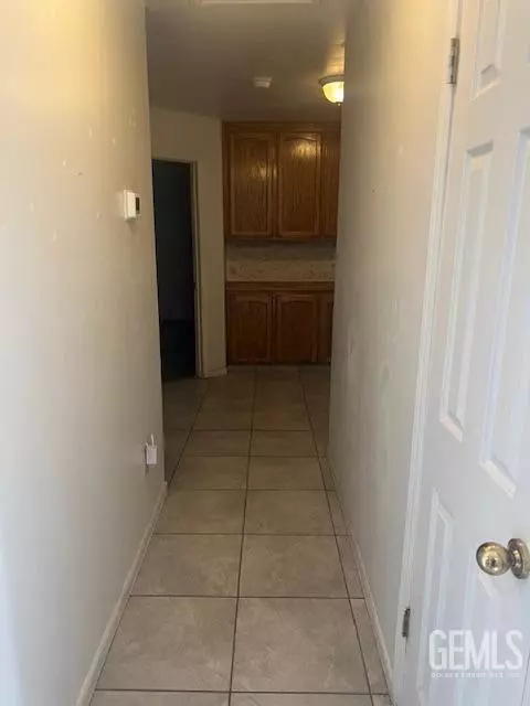 Entry Way - 1932 Cherrytree Way, Wasco, CA 93280 photo 2 of 2