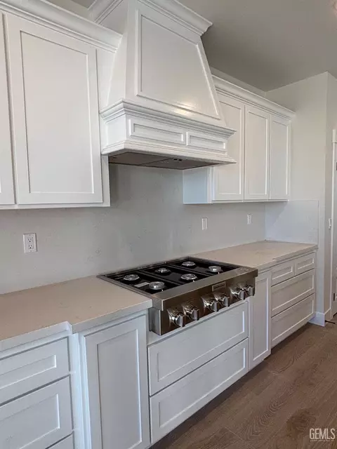 16725 Pinecrest Ct, Bakersfield, CA 93314 photo 9