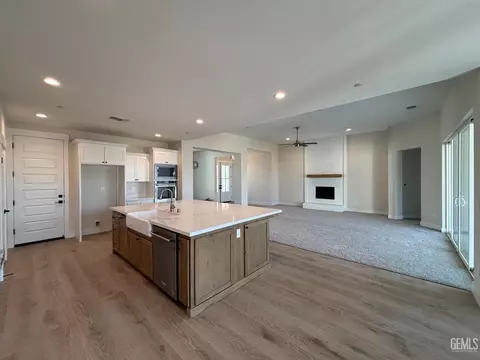 16725 Pinecrest Ct, Bakersfield, CA 93314 photo 7
