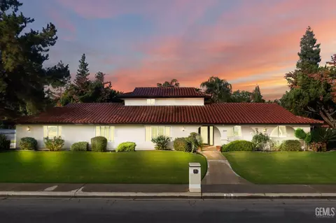 309 Via Carisma, Bakersfield, CA 93309