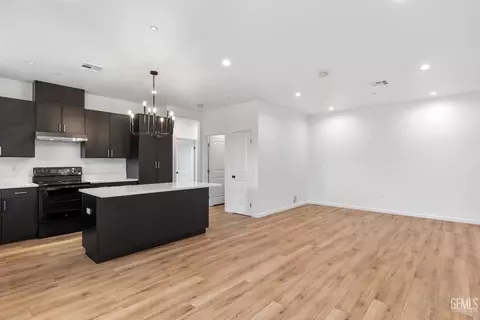 21261 Golden Hills Blvd, Tehachapi, CA 93561 photo 3