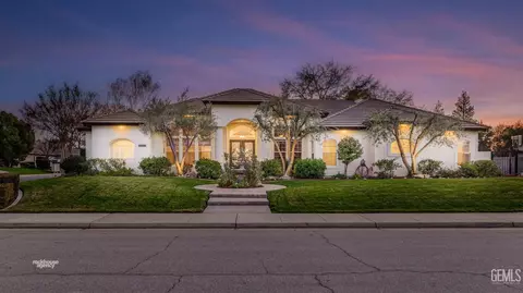 15745 Calistoga Ave, Bakersfield, CA 93314