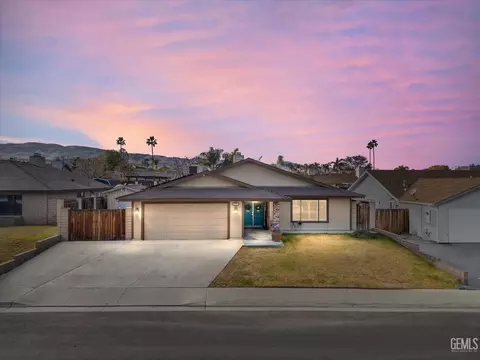 411 Mckinley St, Taft, CA 93268