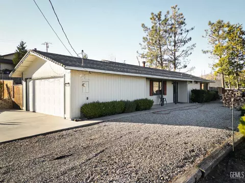 22401 Willow Pl, Tehachapi, CA 93561 photo 3